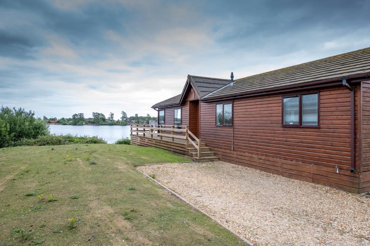 Lakes Country Park Tattershall
